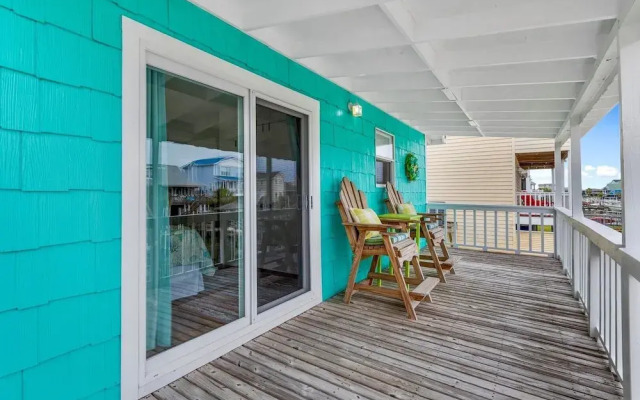 The Marlin House / 143 Marlin Drive 3 Bedroom Home