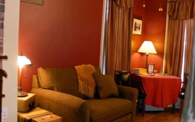 Whispering Pines Bed & Breakfast