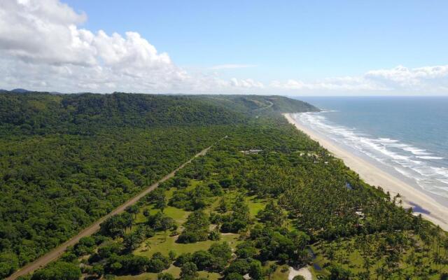Serrazul Praia Hotel