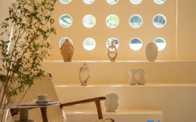 Yiqi Jinshi Hotel