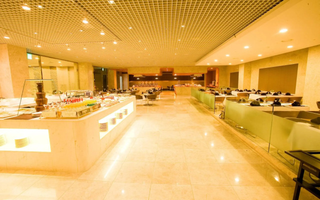 Grand Hotel