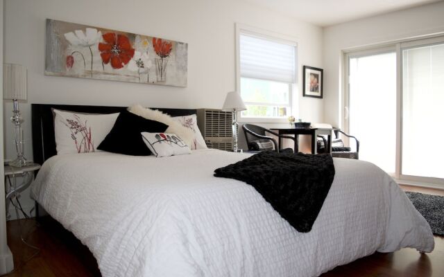 A Float Home B&B in Fisherman’s Wharf