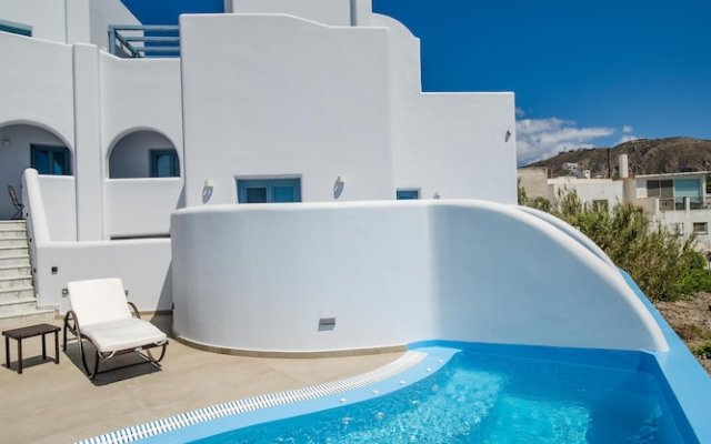 Aegean Blue Luxury Suites