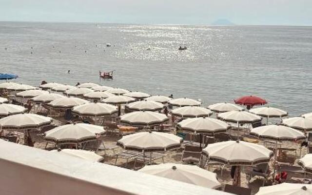 La Perla Del Tirreno 2