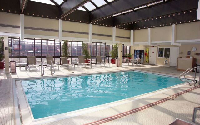 Hilton St. Louis at the Ballpark