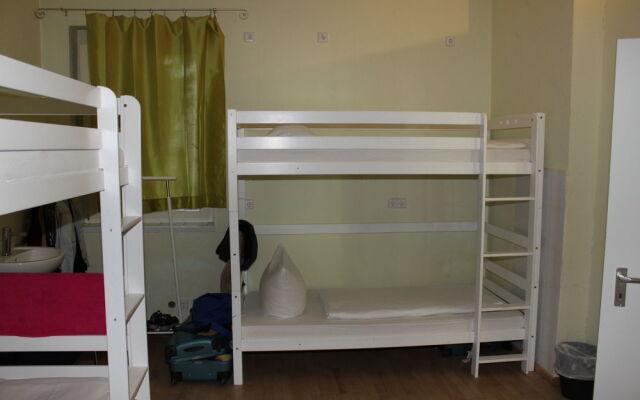 Hostel City Bed 2