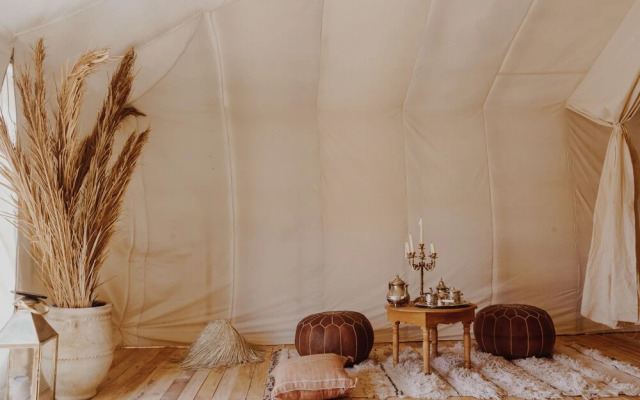 Umnya Dune Camp
