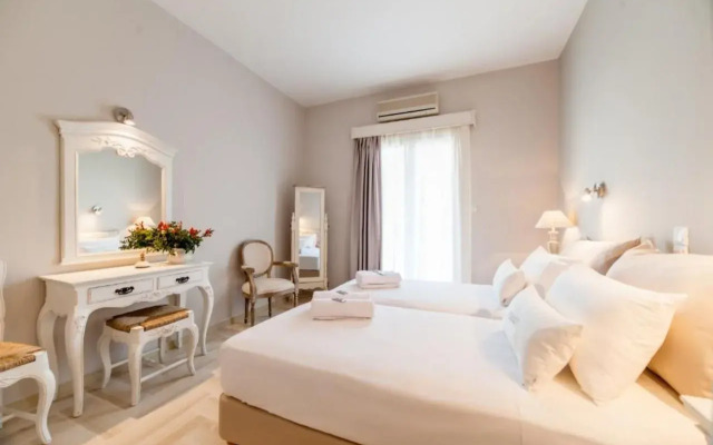 Anna Platanou Hotel