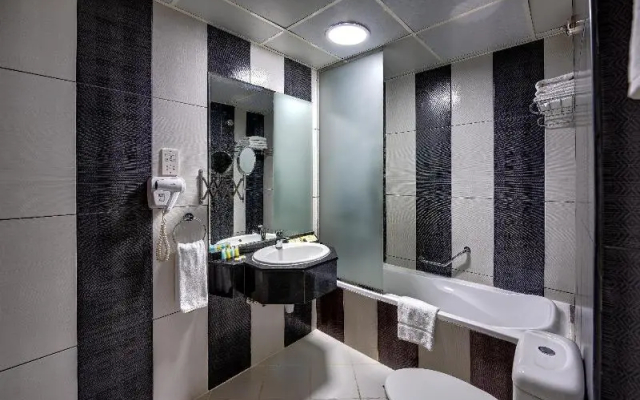 Vendome Palace Hotel - Hotel in ดูไบ - Photo 5