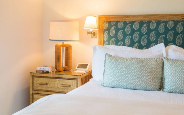 Eleven Experience Bahama House