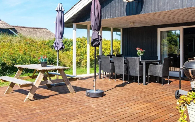 12 Person Holiday Home in Ringkobing