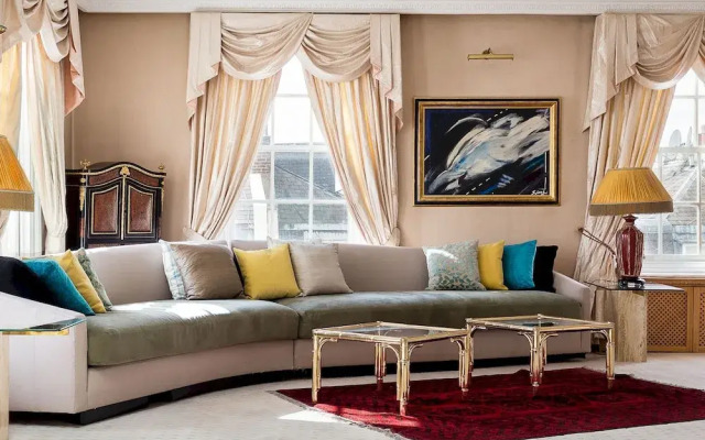 Penthouse 3-bed 3-bath on Marble Arch