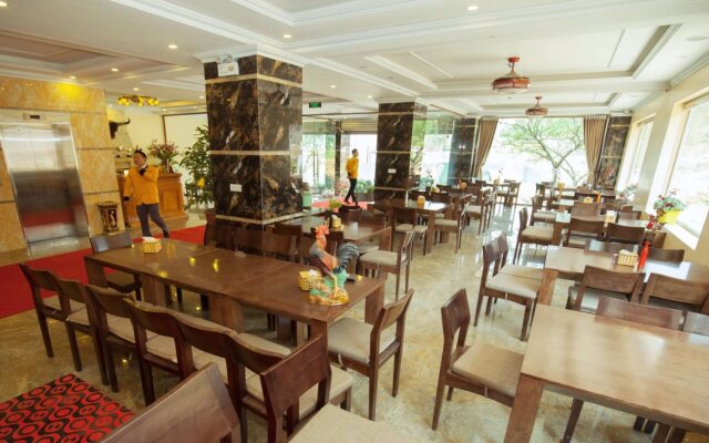 Adam Sapa Hotel