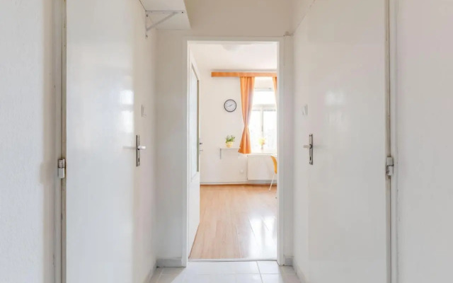 Sunshine Apartment near the City center