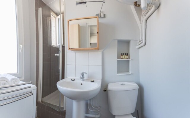 Central Nest - Republique