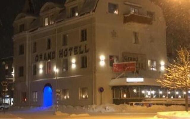 Grand Hotell