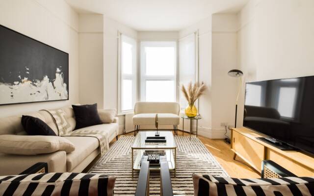 The Camberwell Nook - Lovely 5BDR House with Garden