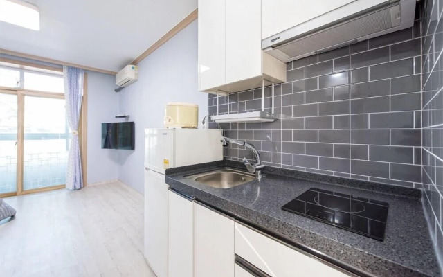 Persimmon Tree Pension