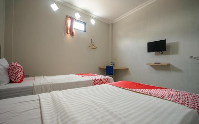 Indo Hotel