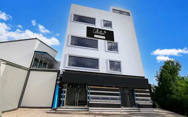 Super Collection O Belgacihia Near Kolkata Railway Station