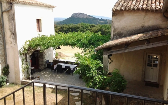 Mas de Louise Chambre d'hôtes