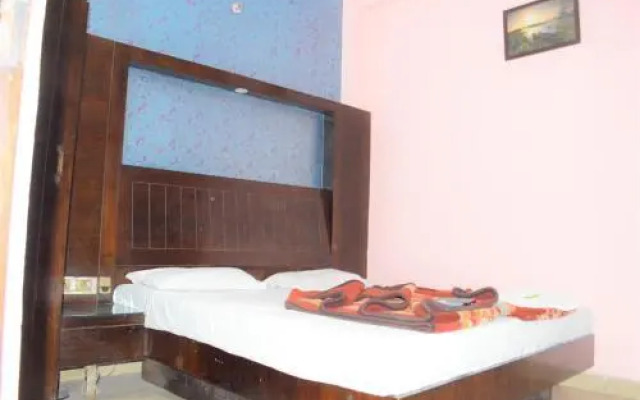 OYO 19475 Vijay Inn