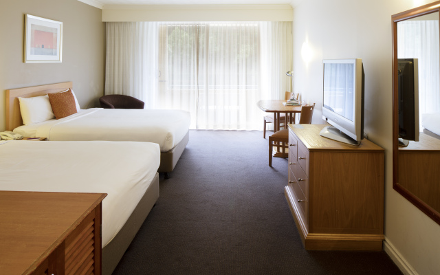 Mercure Gold Coast Resort