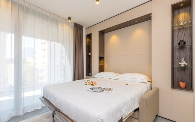 Icon H 301 Suite Micro-living