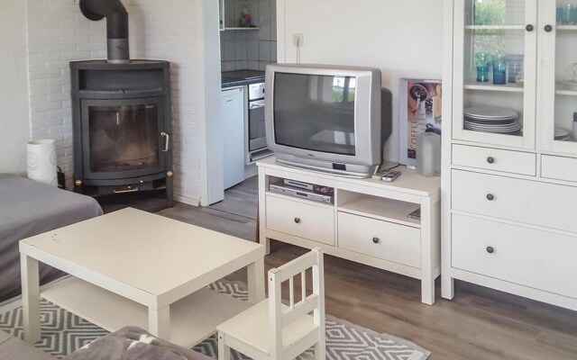 Stunning Home in Hohen Wieschendorf With 2 Bedrooms