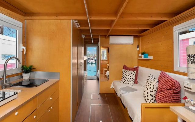 Boat Haus Mediterranean Experience Alcaidesa  La Linea