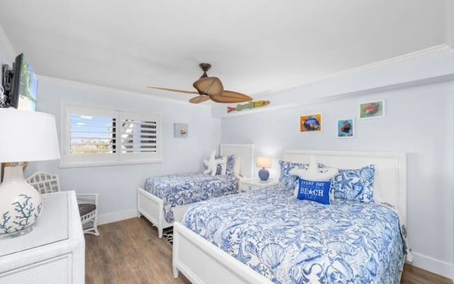 Pelicans Roost 306 2 Bedroom Condo