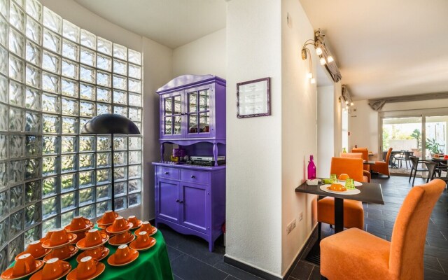 Hibiscus Hotel Residence