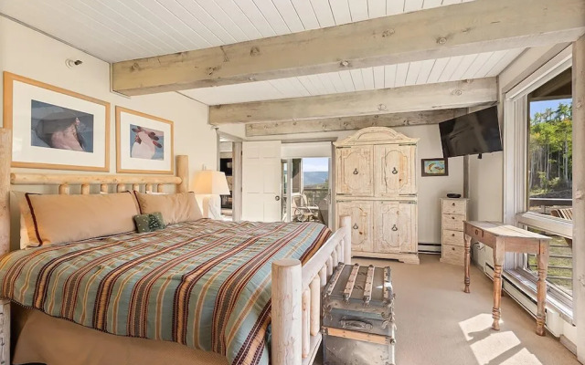 The Enclave at Snowmass by Frias