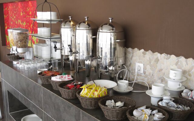 Be Center Hotel