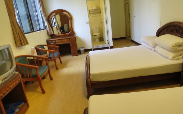 Chantai Hotel