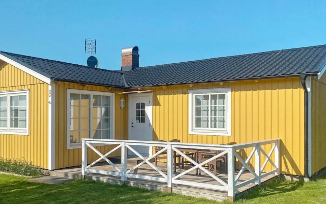 4 Person Holiday Home in Tvaaker-by Traum