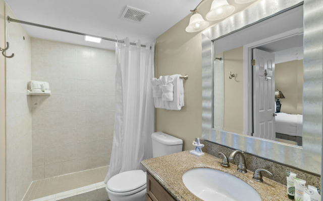 Ocean Pointe Suites at Key Largo