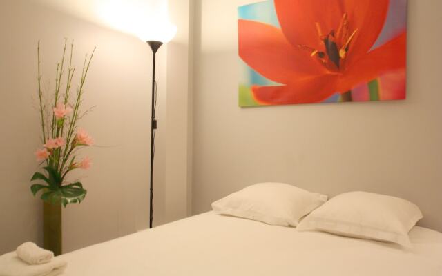 Appartements Paris Centre - At Home-Hotel