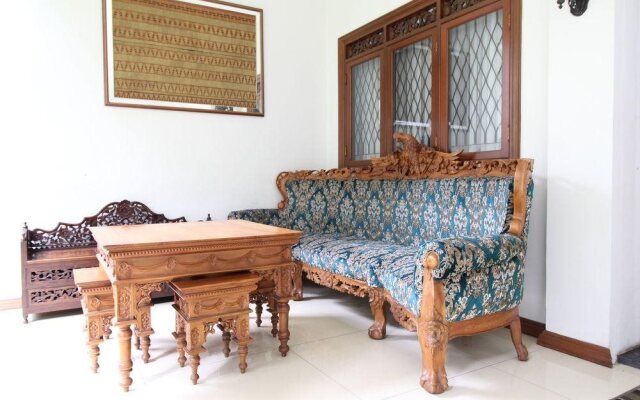 Airy Eco Kebon Jeruk Kelapa Dua Raya 5 Jakarta