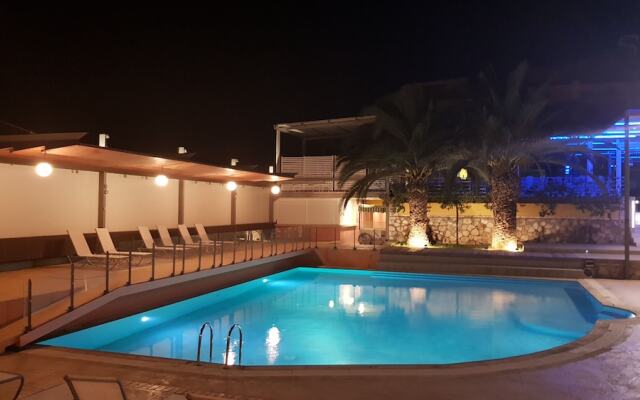 Sozos Inn Hotel