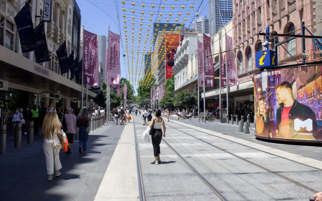 Mega Style Apartments The International