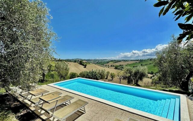 Room-the Girasole in Country House With