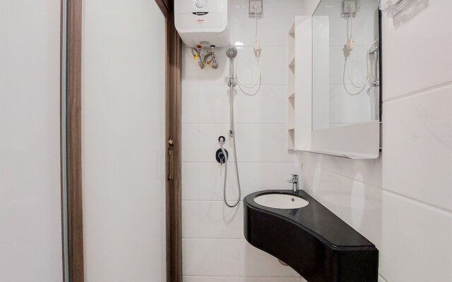 Nice And Comfortable Studio Apartment At Sky House Bsd