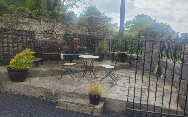 The Railway Lodge, 4 Bedrooms, Sleeps 11, Pets Ok