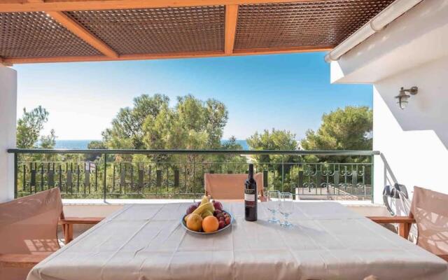 Saronis seaview 2bdr residence 500m from the beach