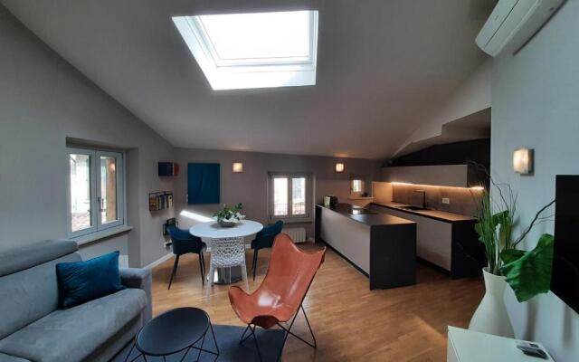 MoAA - Modern Art Apartment