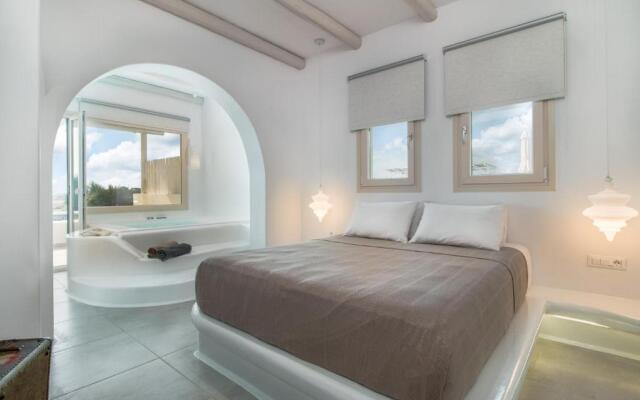 Iphimedeia Luxury Hotel & Suites