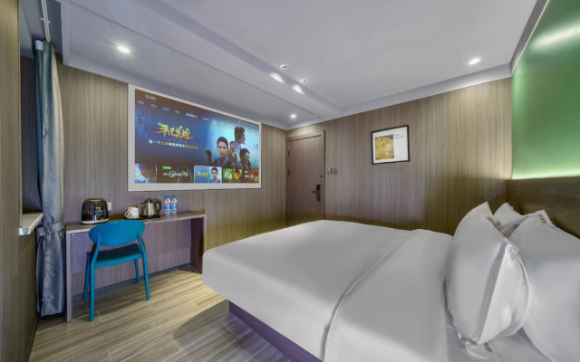 Jianwei Space Art Hotel (Shanghai Lujiabang Road Subway Station Branch)