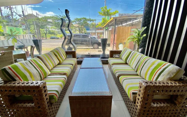7 Days Premium Kuta
