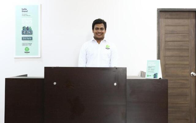 Treebo Trend Hi Line Apartments Kalapatti
